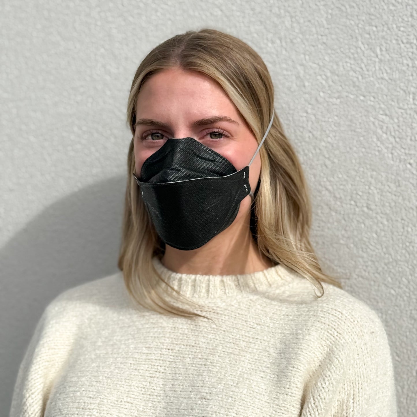 woman with black aura wearing headband mask made by Breatheteq